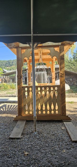 Balansoar de gradina scluptat