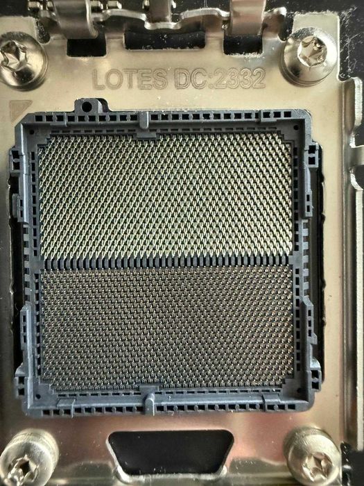 Placa de baza Asus X670E-PLUS WIFI