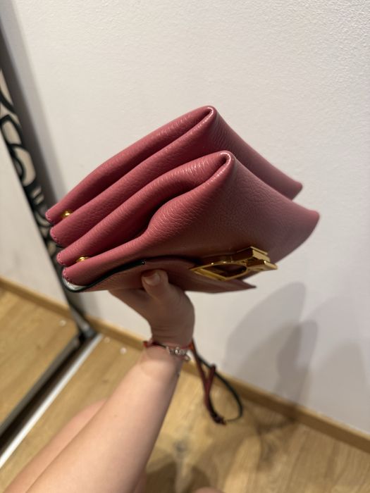 Vand COCCINELLE geanta crossbody piele Arlettis-culoare ROSE