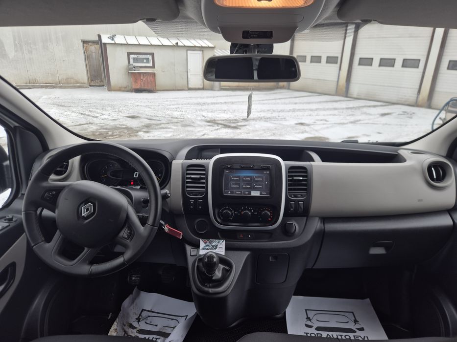 Renault Trafic 9locuri  extralung 125cp  posibilitate 3luni nr ro