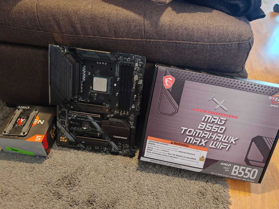 Комплект MSI MAG B550 TOMAHAWK MAX WIFI + Ryzen 5 5600x, шестядрен 3.5/4.6GHz АМ4