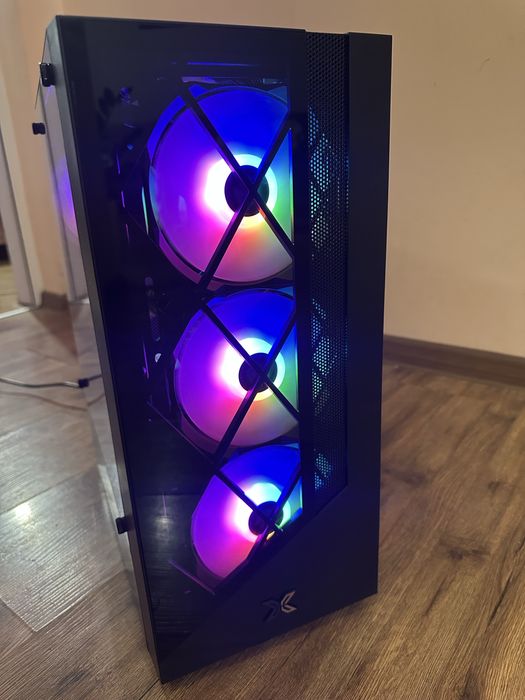 Бюджетен Геймърски компютър i5 7500 rx 580