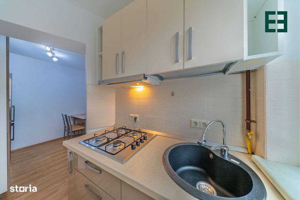 De închiriat - Apartament la casă cu 2 camere zona UTA - Arad