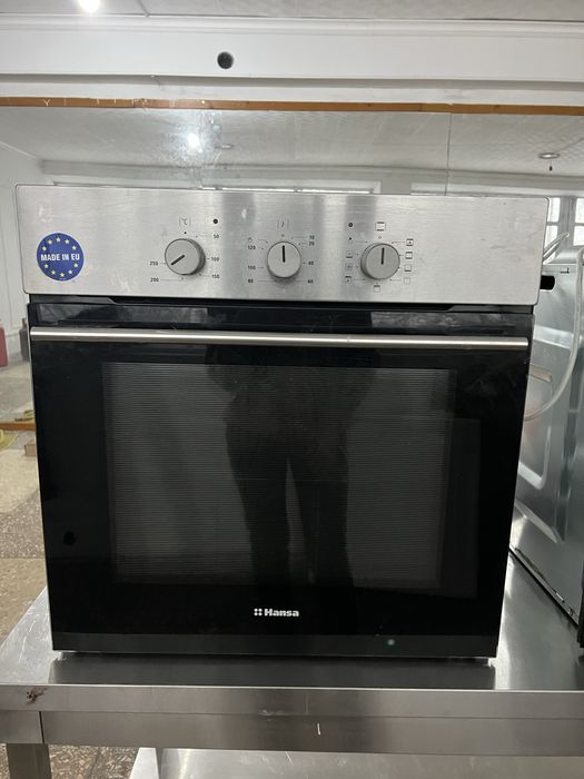 Продается духовка производства польша