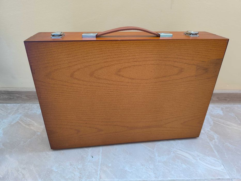 Куфар за рисуване 175 части