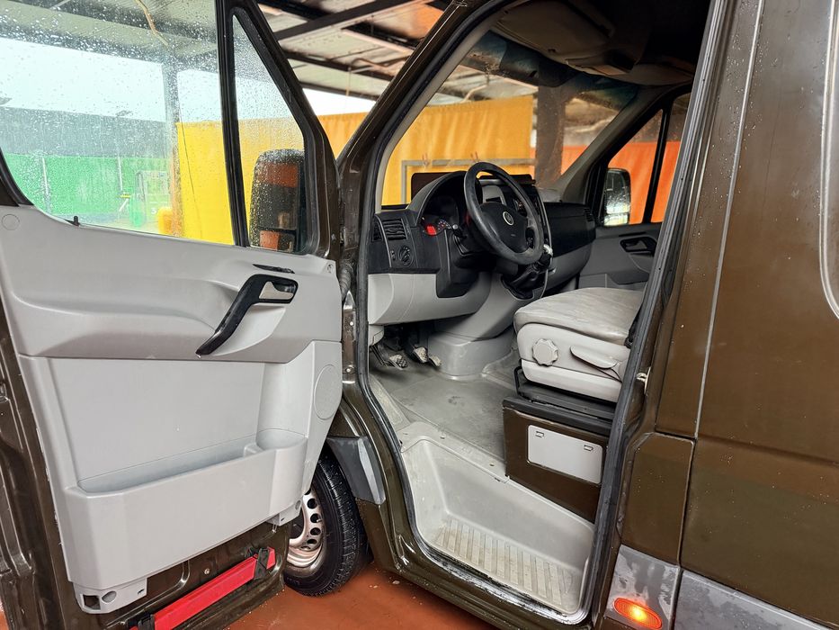 Volkswagen Crafter XXL 2.5Tdi 109 cp 2010