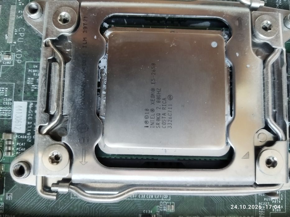 Сервер Quanta Computer Windmill — 4 × Intel Xeon E5, 2650 32 / 64
