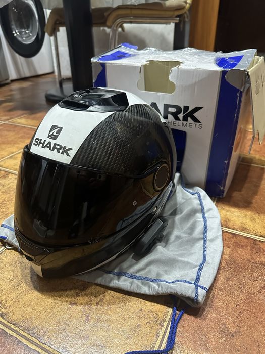 Vand casca motocicleta Shark carbon marimea XL curata