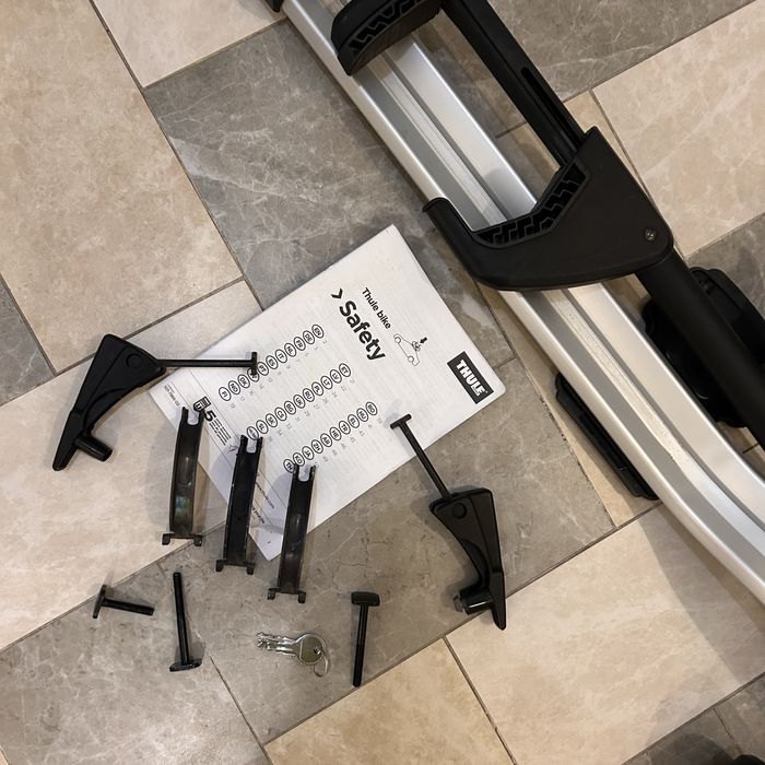 Велобагажник на крышу THULE