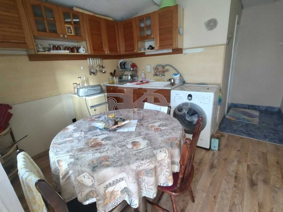 Продава се Къща в Добрич, Пинета - 90 кв.м за 736 €/кв.м - Снимка #2