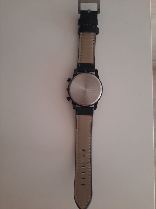 Часы мужские,наручные