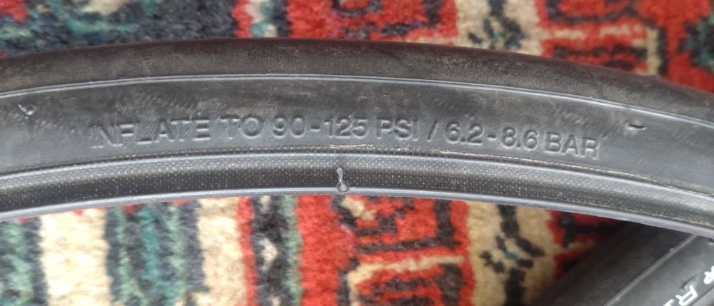 Продам покрышки шоссейного велосипеда