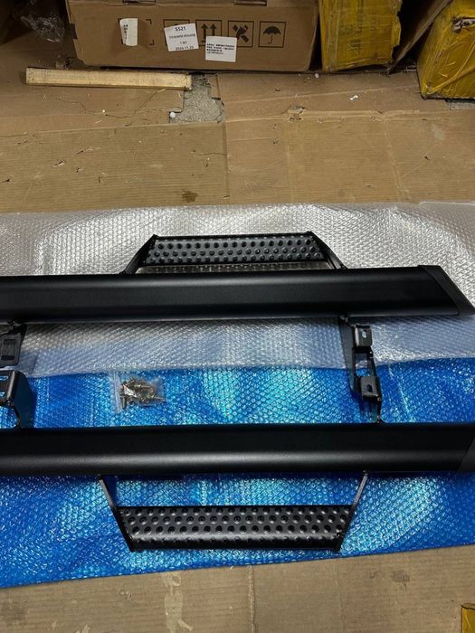 Toyota 4Runner 10-24 подножки