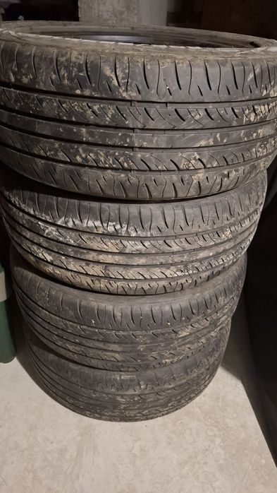 Продам шины хороший состояние