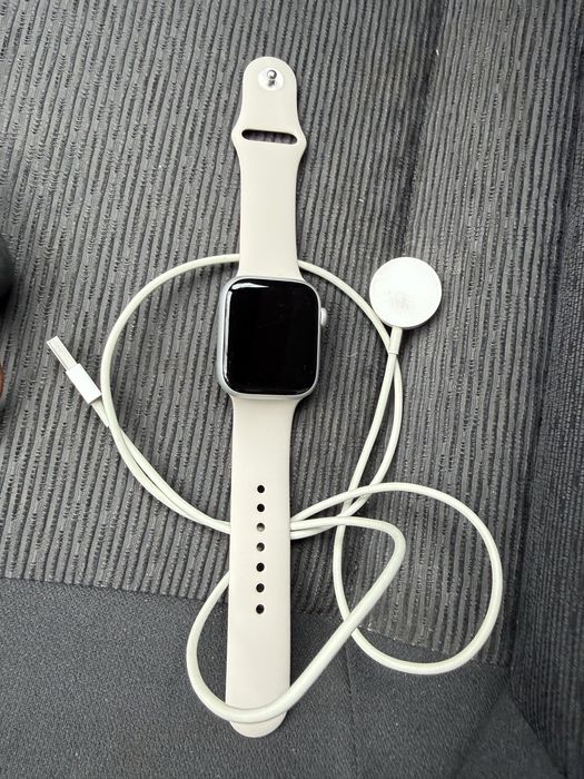 Apple watch 8 47