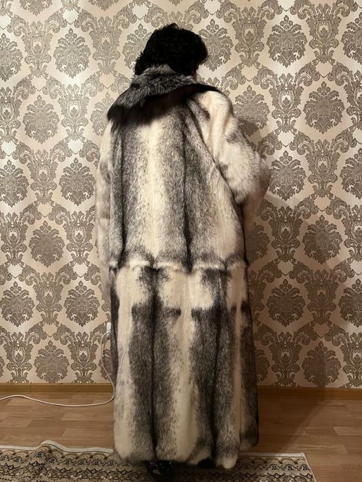 Продам норковую шубу