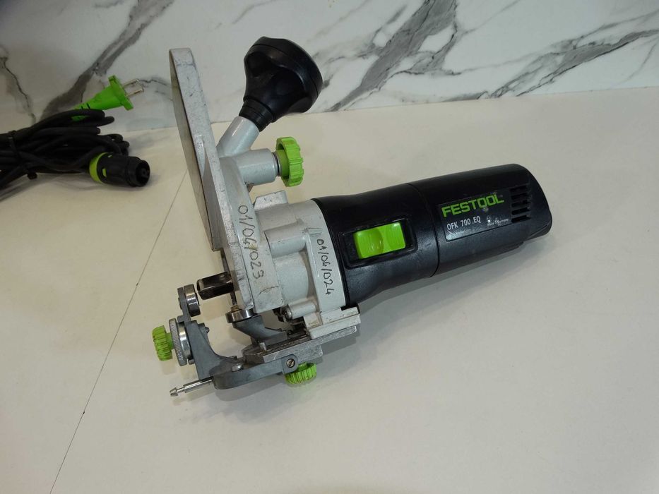 Festool OFK 700 EQ - Фреза за кантове