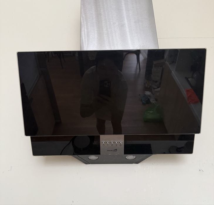 Продам вытяжку для кухни