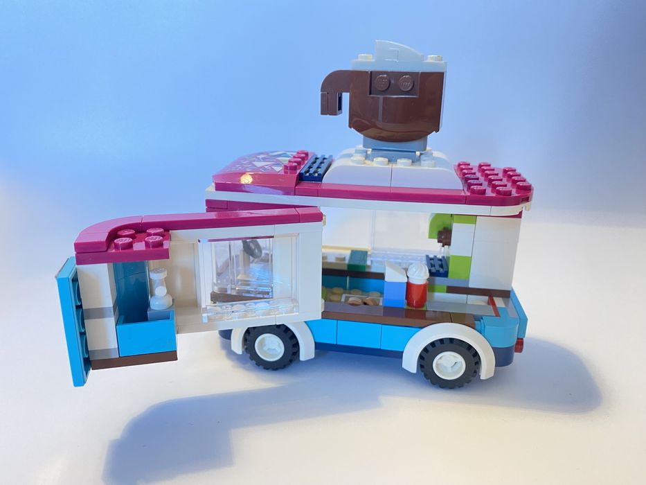 ЛЕГО Френдс - Ван за горещ шоколад в зимния курорт 41319