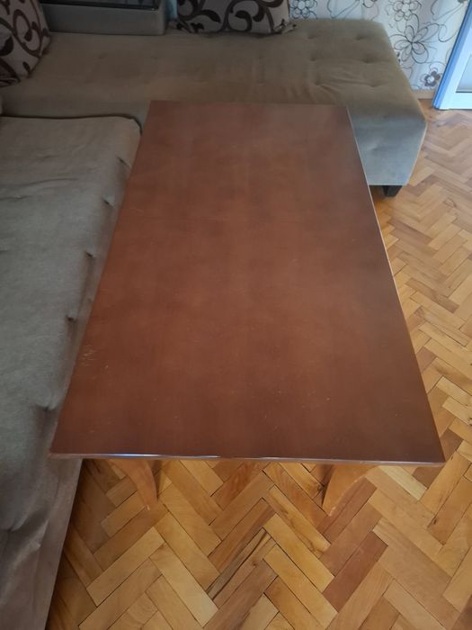 Ъглов диван с холна маса