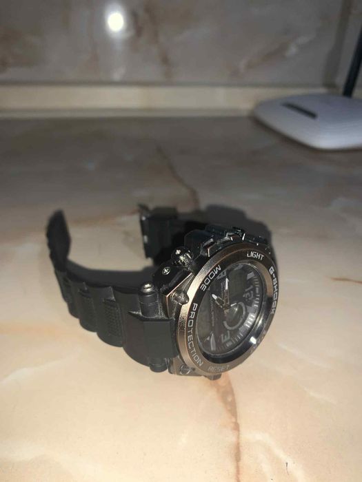 Часовник G-Shock
