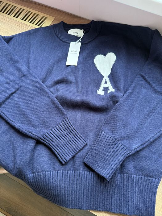 Свитер под Ami paris