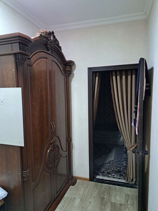 Продаётся 1 ком в 8 микрорайоне