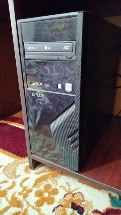 Стольный компьютер LG