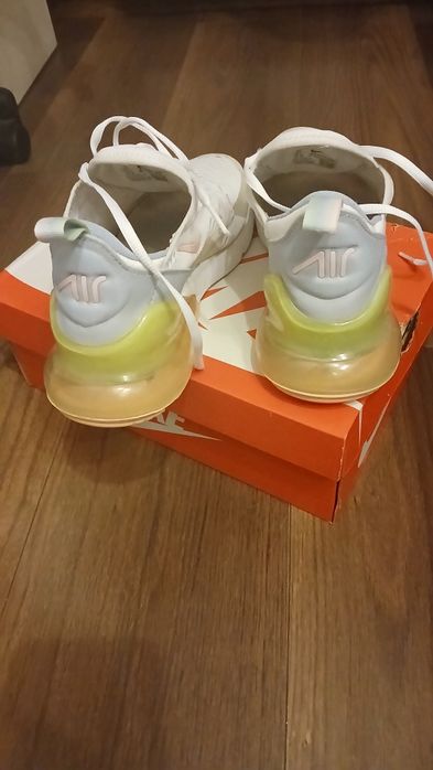 Nike Air Max 270 Se,