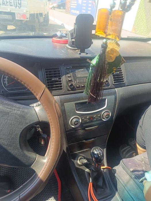 Срочно Продам Geely SC7