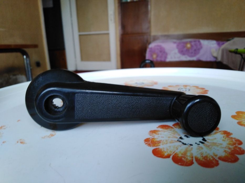 Продавам части за лека кола - Вартбург - 353 W