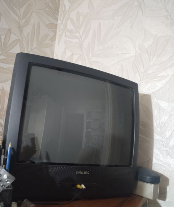 Продам телевизор б/у
