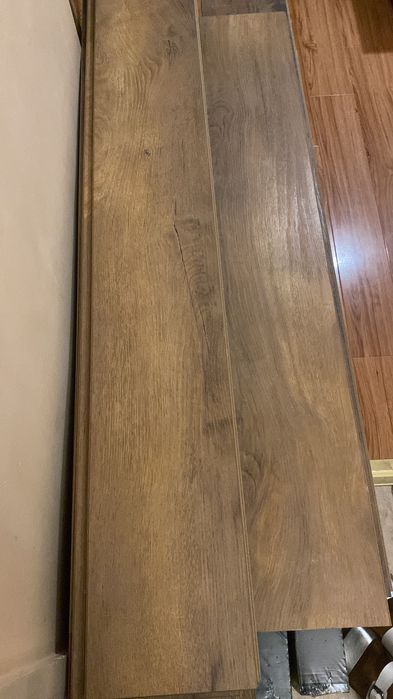 NOU Parchet laminat 10 mm