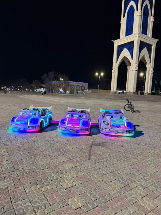 Светящий машинка