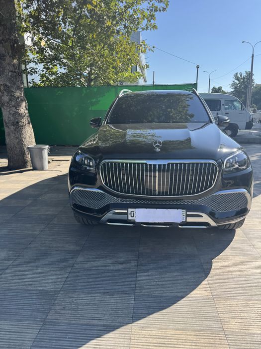 Mersedes benz GLS 600 Maybach