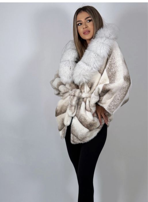 Alcantara blana naturala vulpe tip poncho fluture