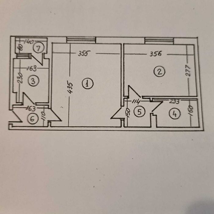 Vand apartament 2 camere Uioara