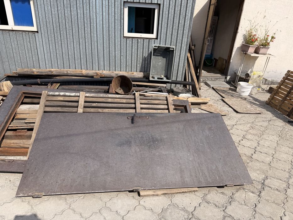 Продам дверь железную