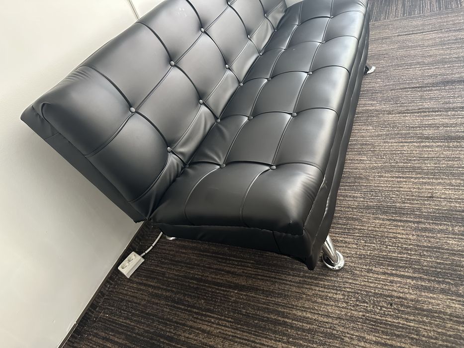 Офисный диван новый.