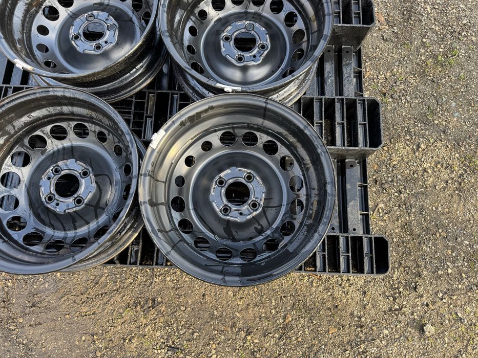 4бр.Оригинални джанти 15цола 4x100 за Renault Twingo,Dacia Spring