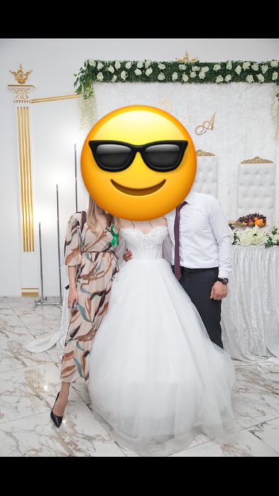 Свадебное платье