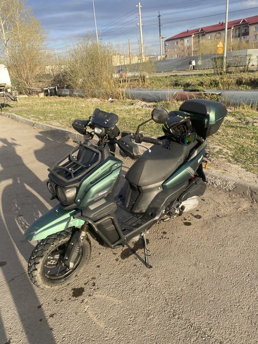 Продам скутер Tank150