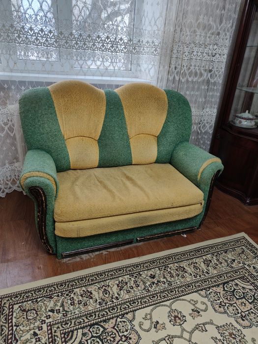 Отдам бесплатно диван раскладной