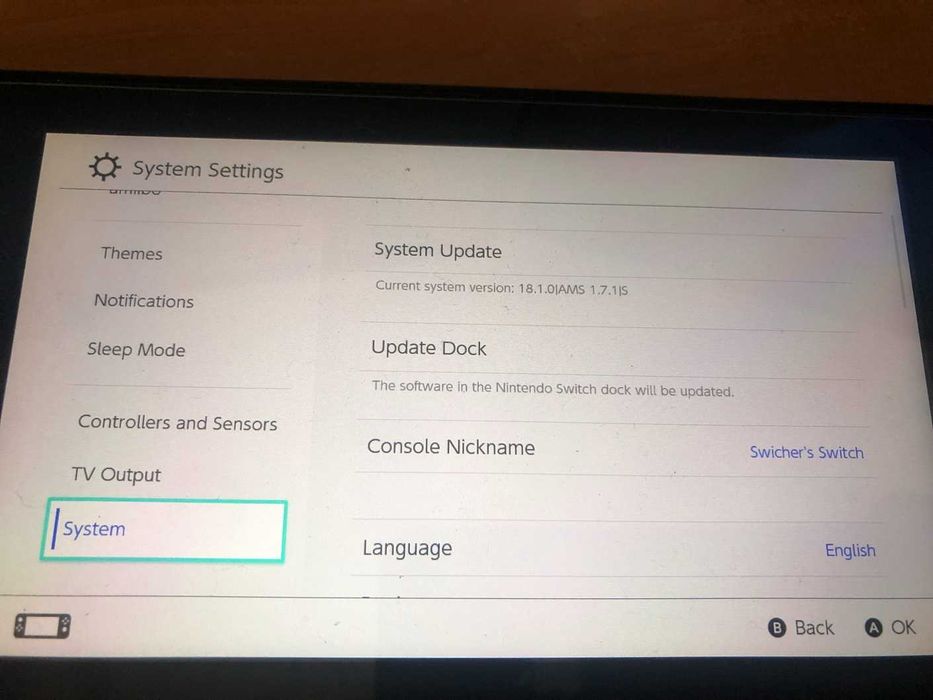 Nintendo Switch - Пълен комплект - Atmоsphere CFW + Про контролер + 256gb SD CARD пълна с игри