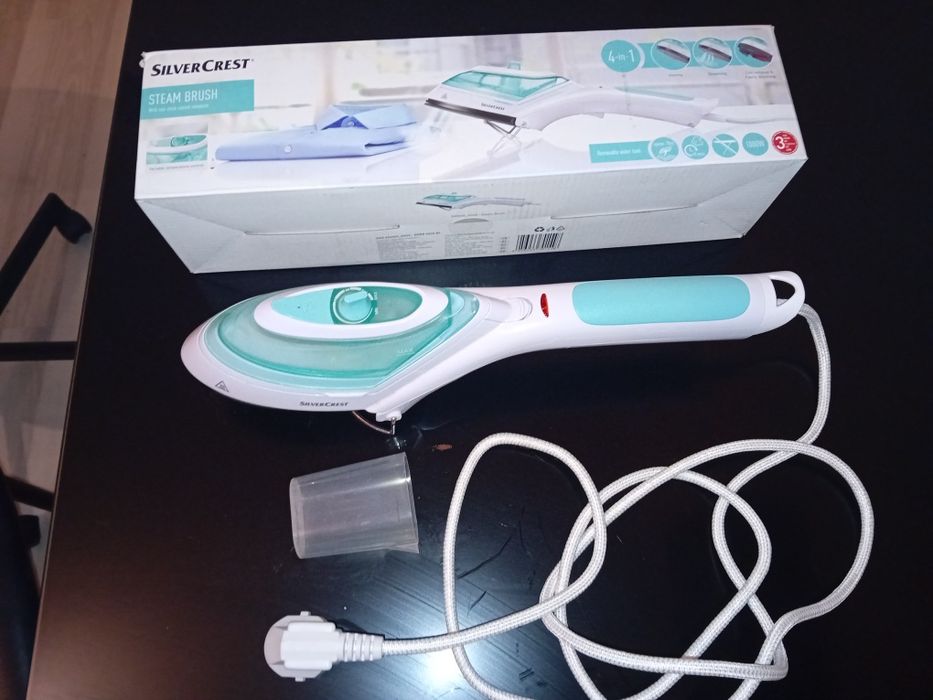 Fier de călcat vertical