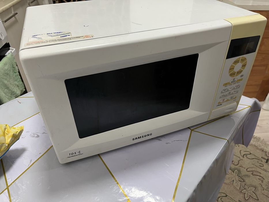 Микроволновка 10тыс samsung