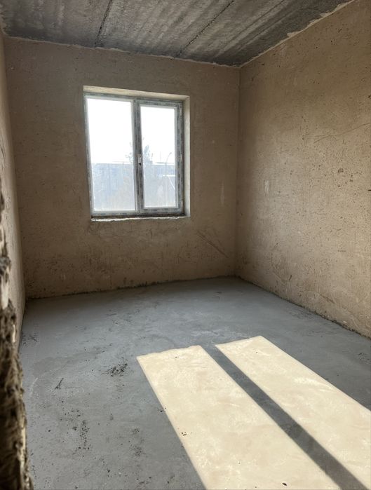 Когон бозор ёнида уйлар сотилади