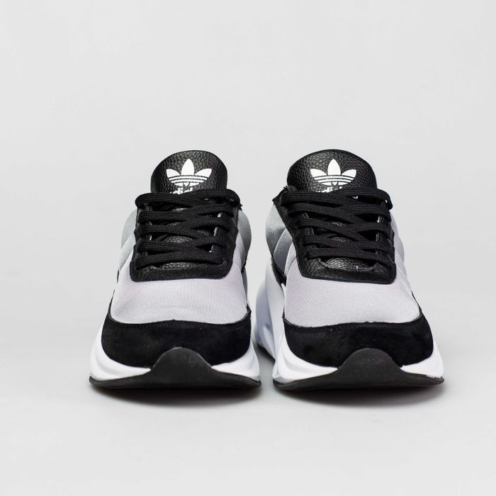 Мужские кроссовки