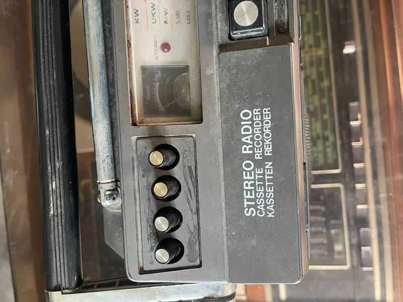 Rangemaster T707 radiocasetofon