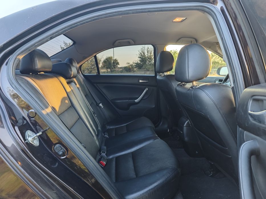 Honda Accord CL7 2.0